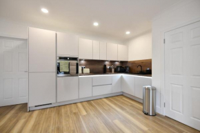 Troon Portland Apt A